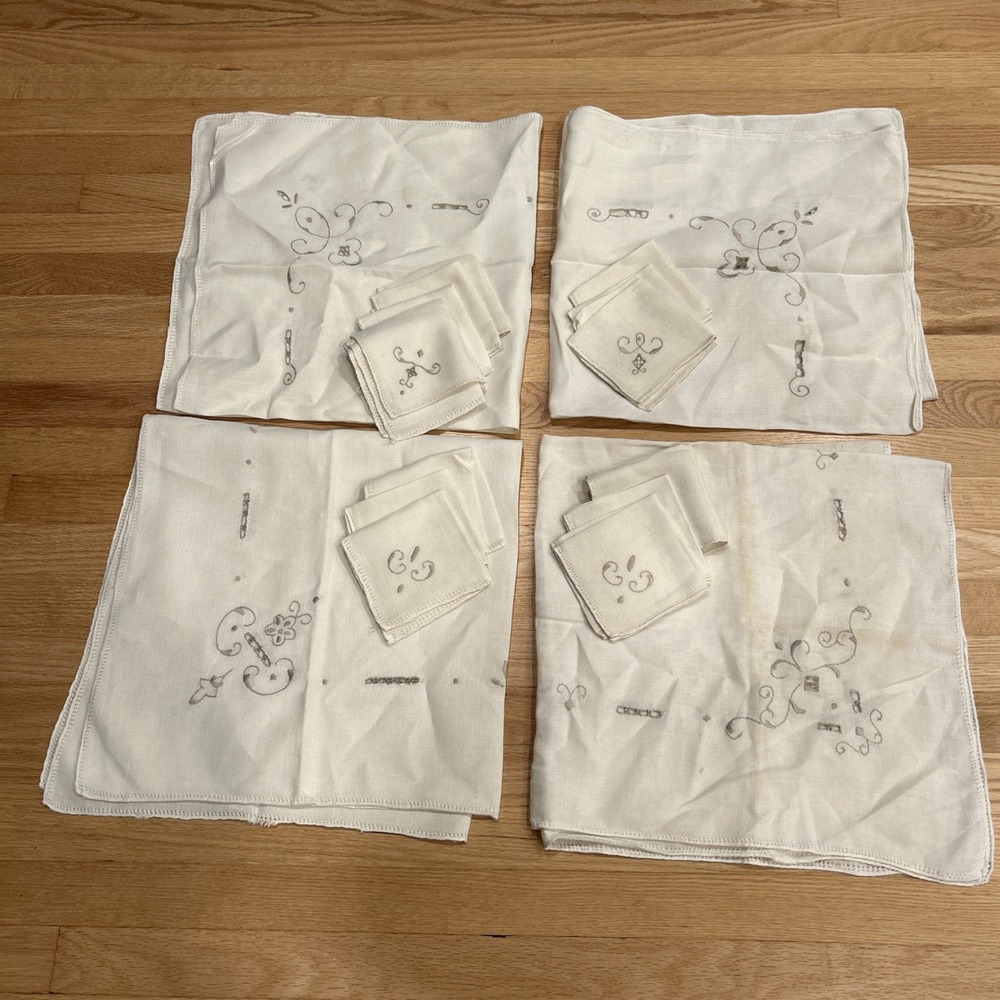 Vintage Hand Embroidered Linen Tablecloth Napkin Lot (17 Pcs) Bridge Luncheon